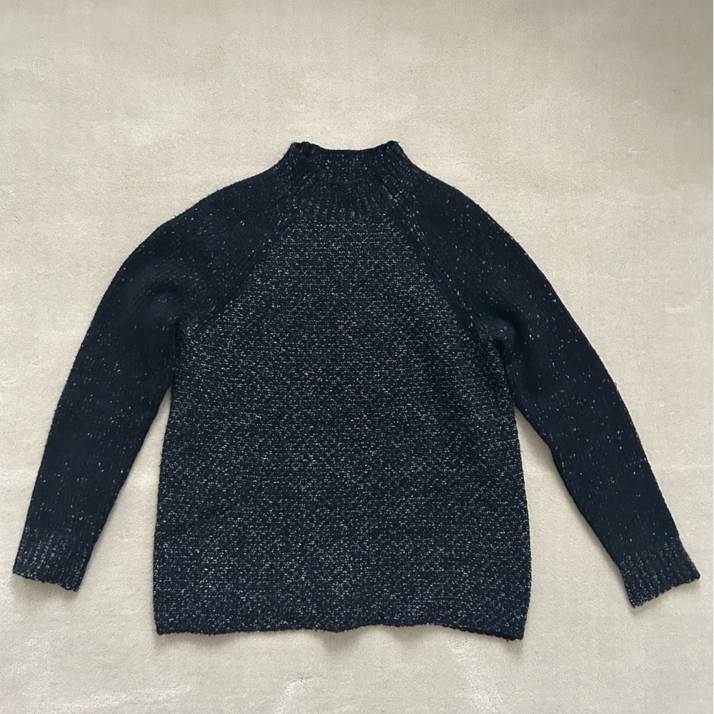 Vince silk/cashmere/wool blend sweater, size XS